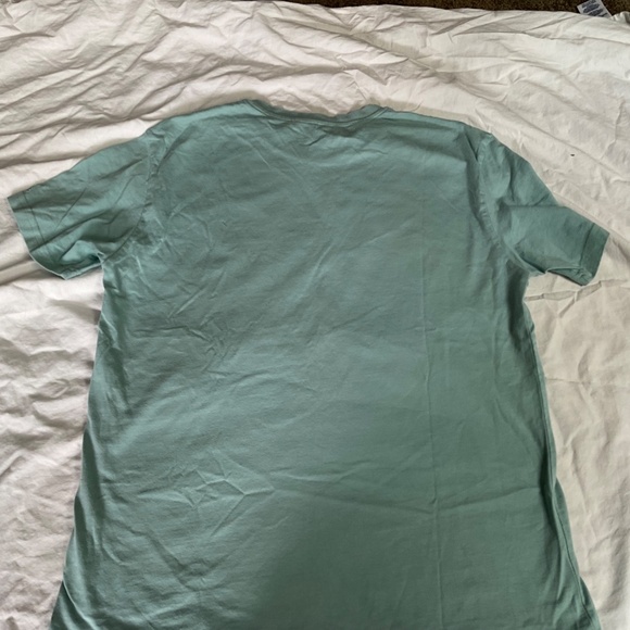 Uniqlo X KAWS Collab Tshirt size small - Picture 5 of 8